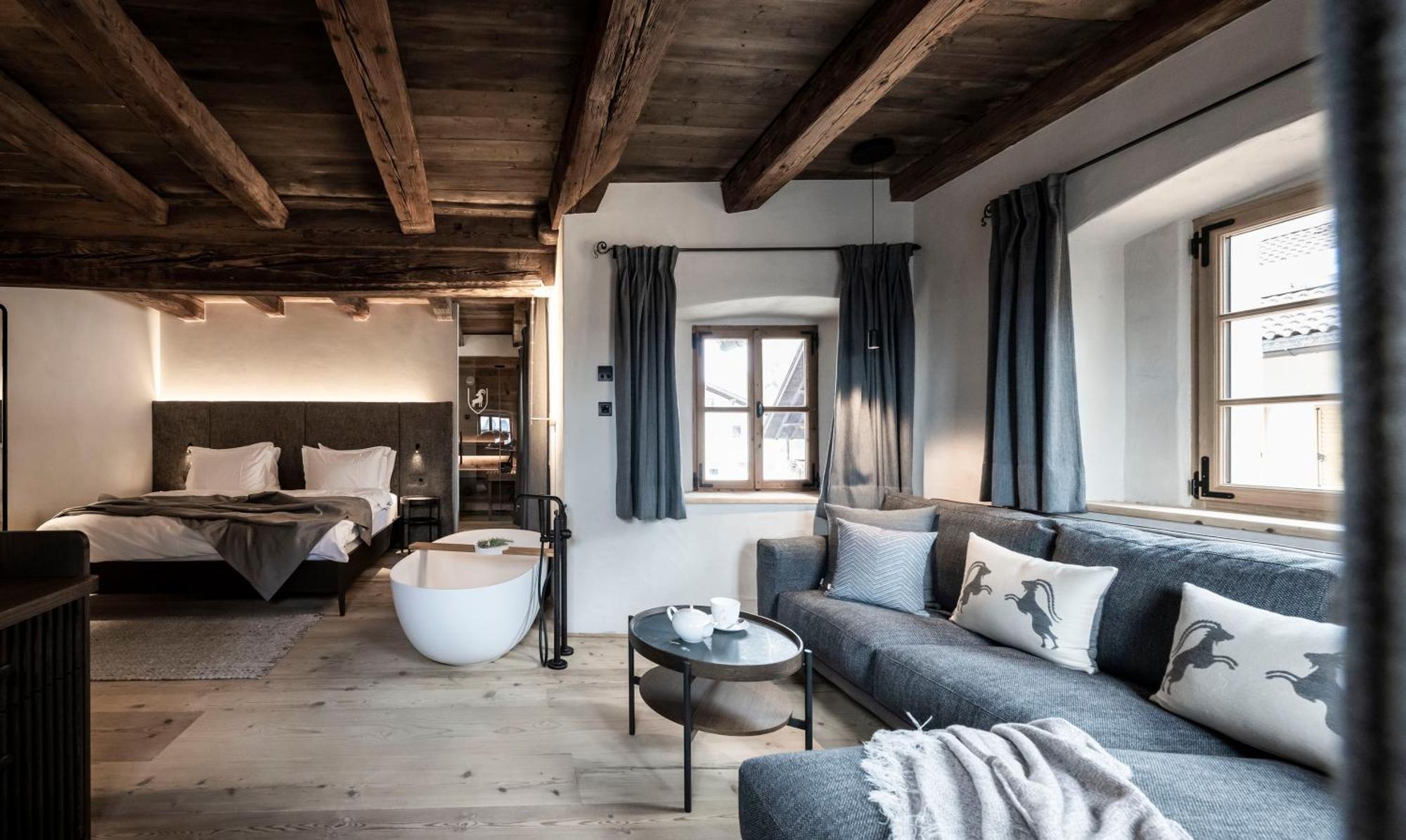 Hotel Ansitz Steinbock Вилландро Экстерьер фото