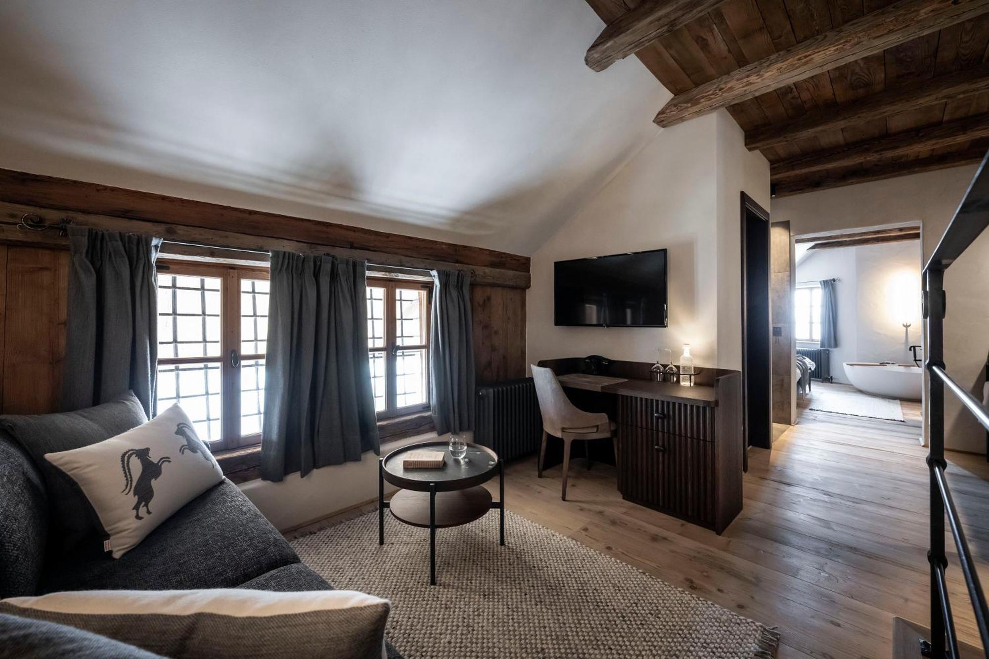 Hotel Ansitz Steinbock Вилландро Экстерьер фото